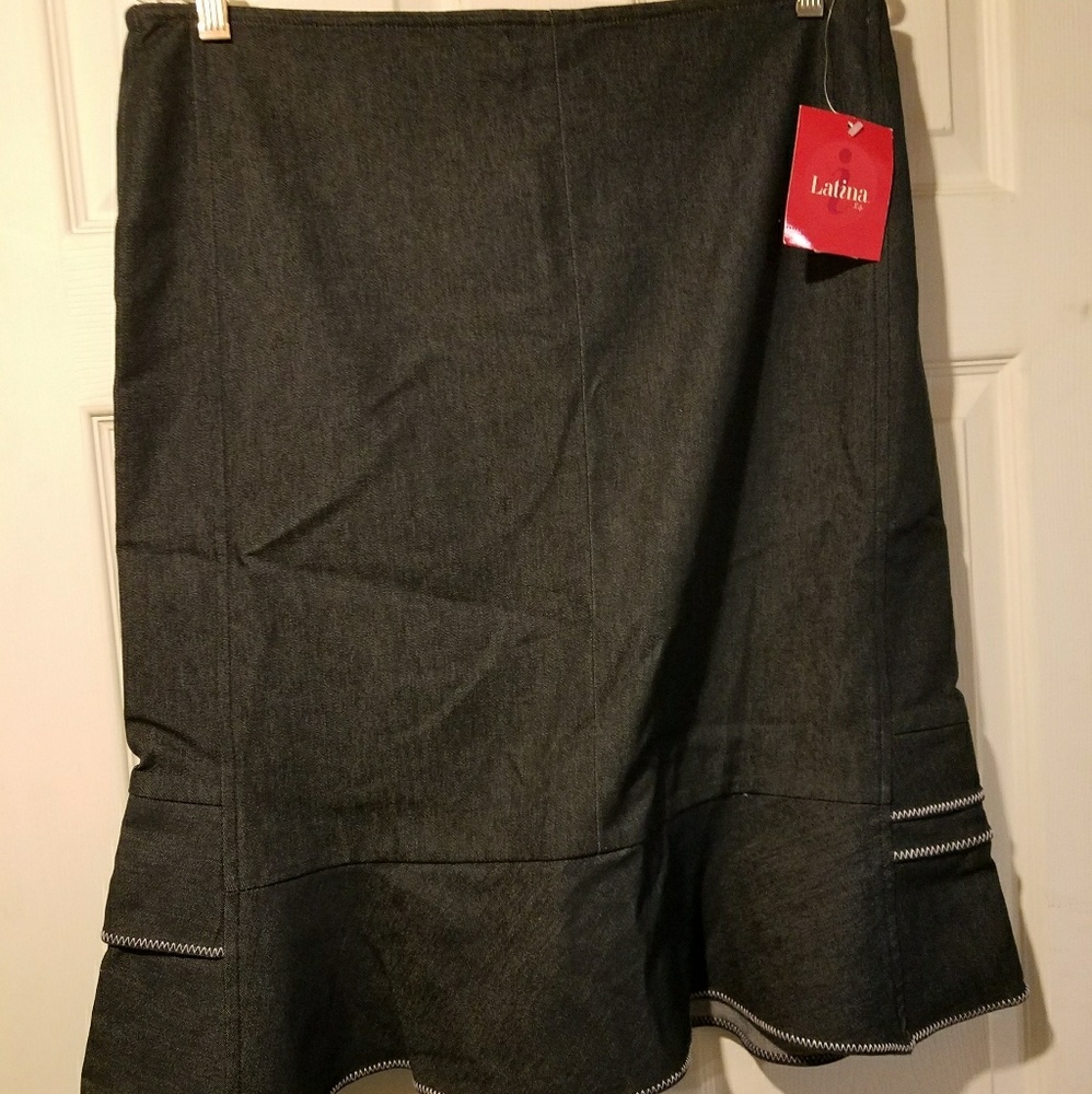 Size 14 Knee-length Skirt